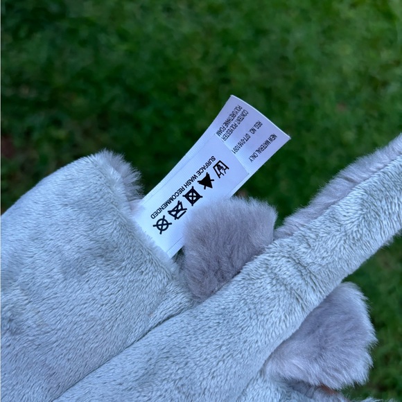 9" Mini Flopsie Sting Ray Soft Stuffed Animal Plush from Aurora - Picture 6 of 11